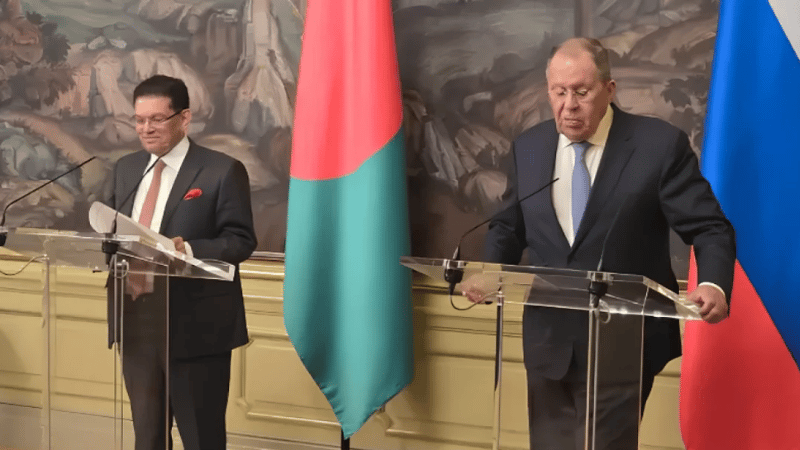 FM holds bilateral meeting with Russian Foreign Minister