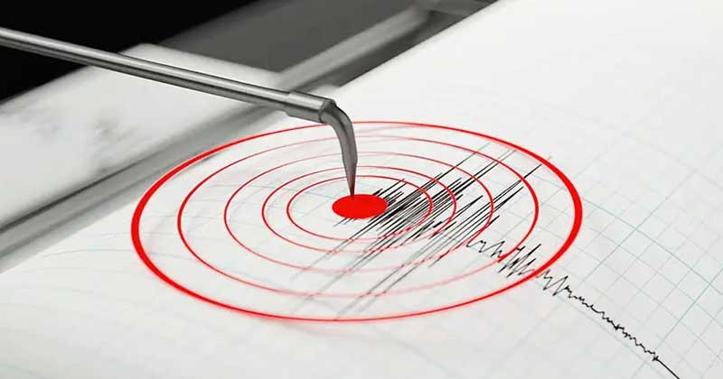 Strong earthquake jolts Indonesia