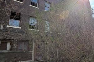 1835 Noble Rd photo 2
