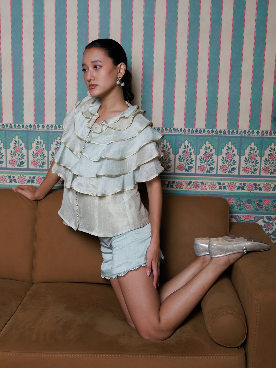 Mist Ruffle Shirt Set