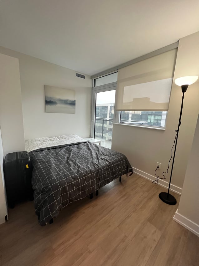 Flex Room - Balliol Street & Yonge Street