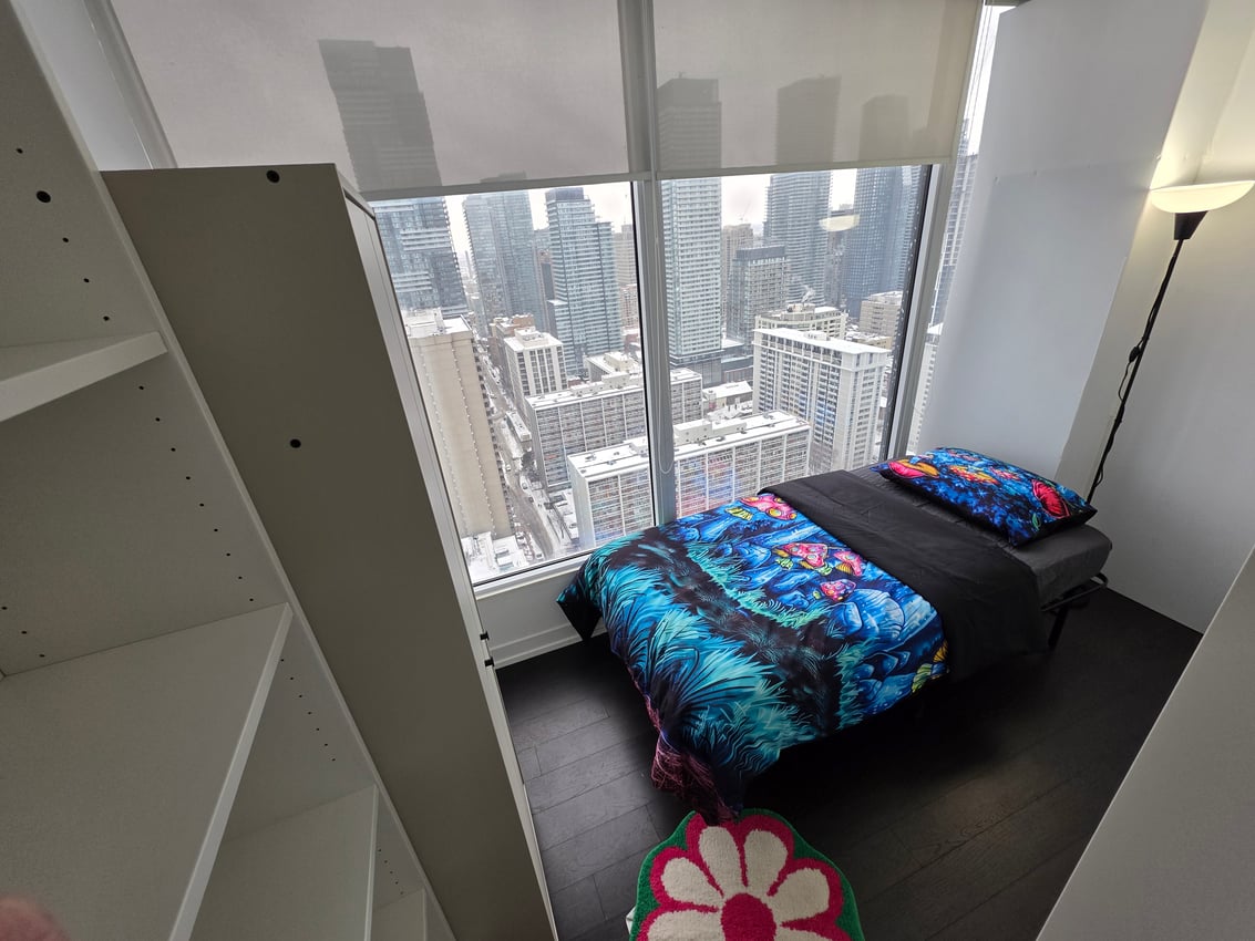 Flex Room - Wood St & Church St