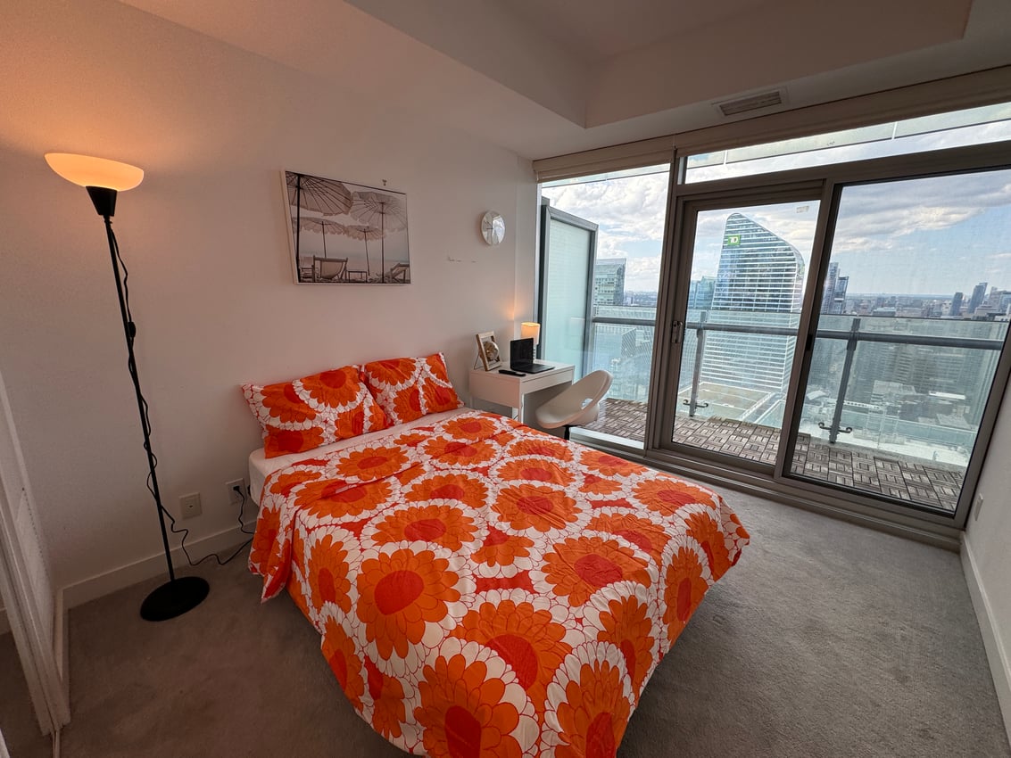 Deluxe Room with Balcony - York St & Bremner Blvd