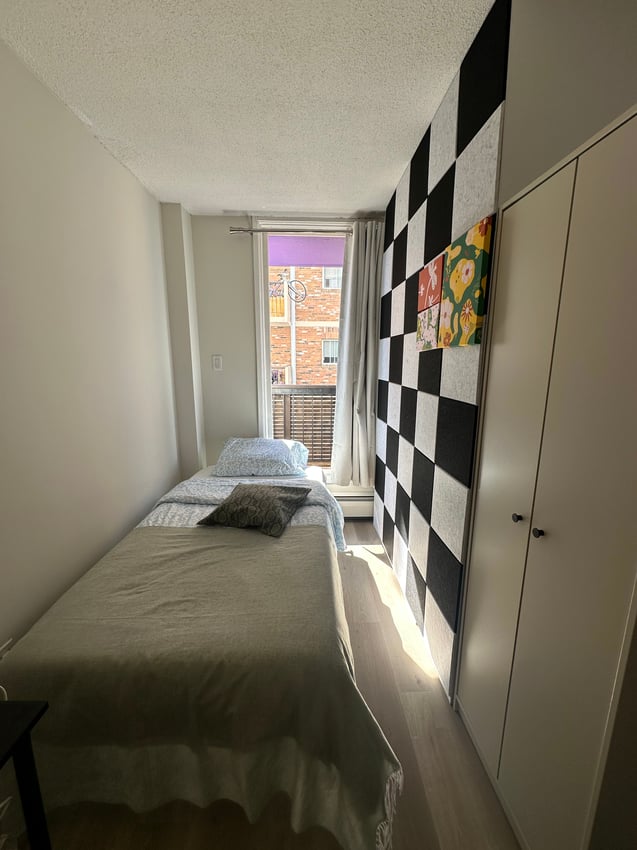 12 Avenue SW & 13 Avenue SW