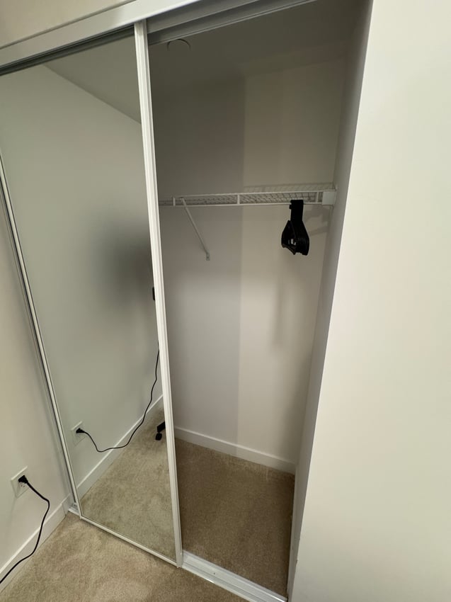 Flex Room at 6th Floor - St Patrick St, Toronto — photo 3 of 9