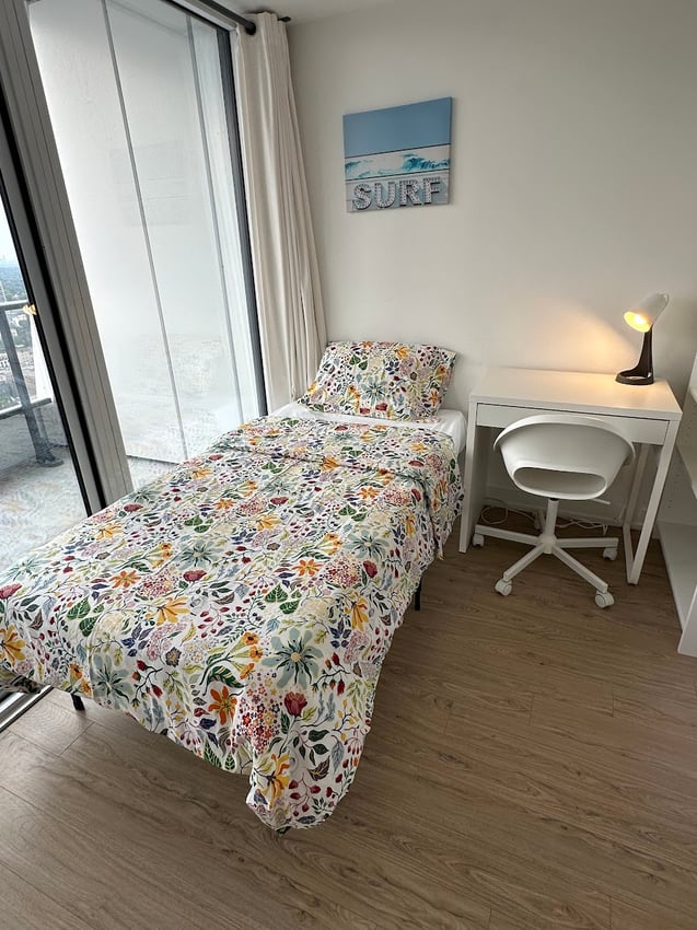 Flex Room - Wood St & Church St