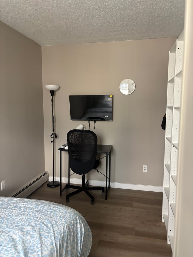 Flex Room at 3rd Floor - 1212 13 Ave SW, Calgary — photo 3 of 6