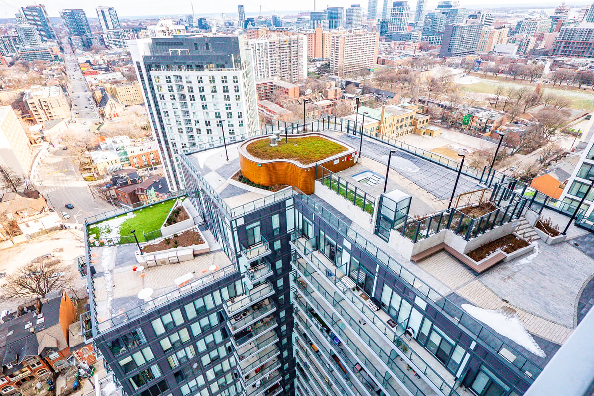 Flex Room at 18th Floor - Jarvis St, Toronto — photo 12 of 12