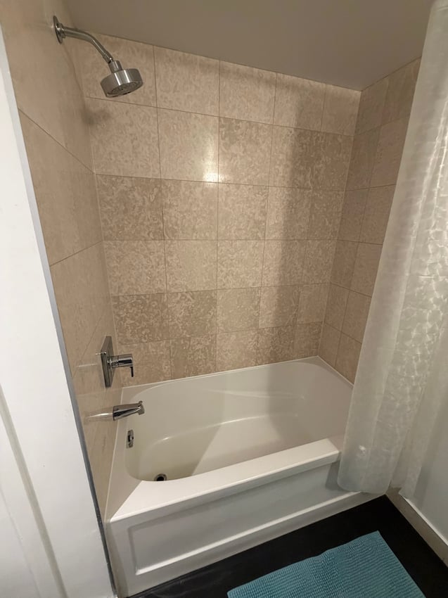 Master Room at 15th Floor - York Street, Toronto — photo 4 of 11