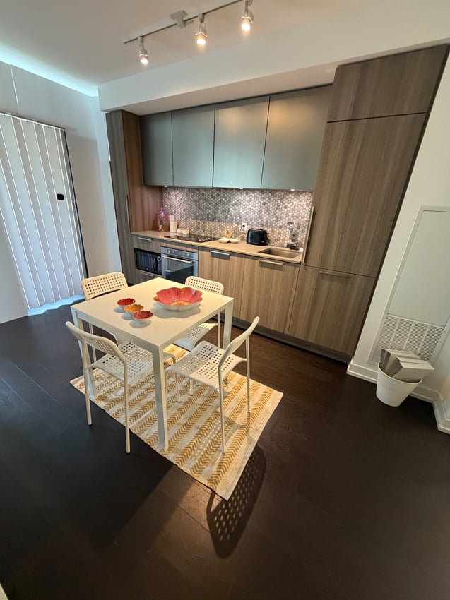 Master Room at 8th Floor - Wood Street, Toronto — photo 5 of 13