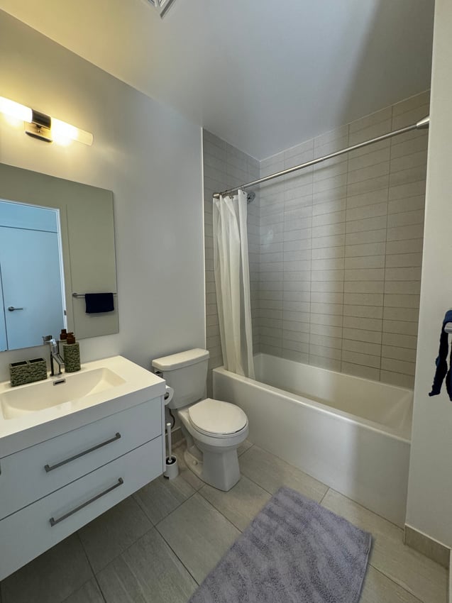 Flex Room at 17th Floor - Church St, Toronto — photo 4 of 9