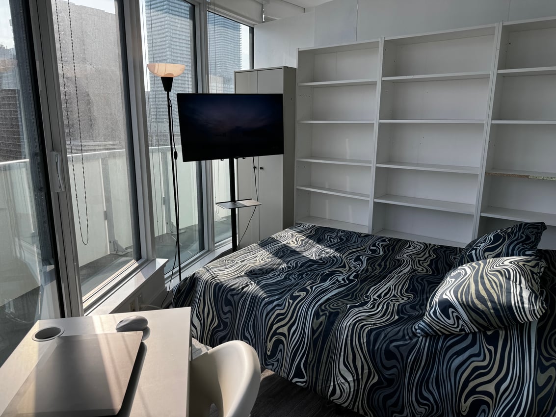 Flex Room at 17th Floor - Church St, Toronto — photo 2 of 9