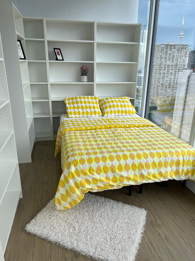 Flex Room - Wood St & Church St