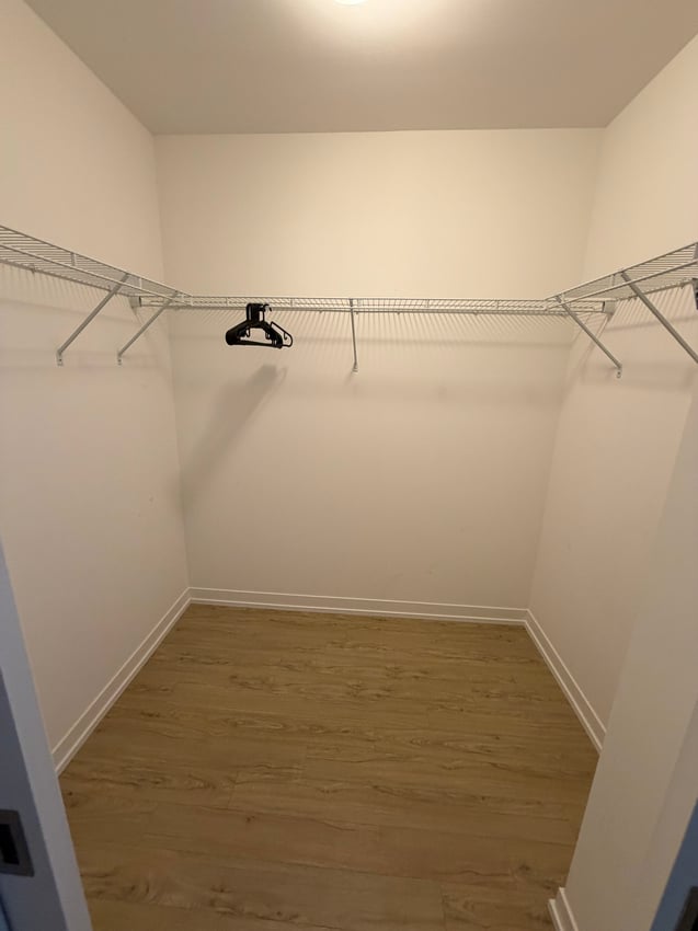 Master Room at Wood St, Toronto — photo 4 of 8