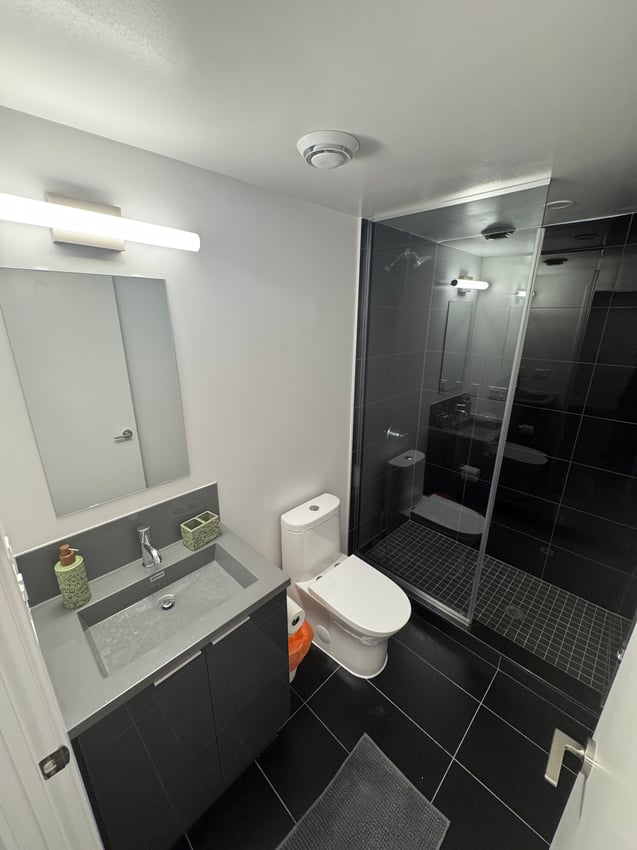 Flex Room at 6th Floor - St Patrick St, Toronto — photo 6 of 9