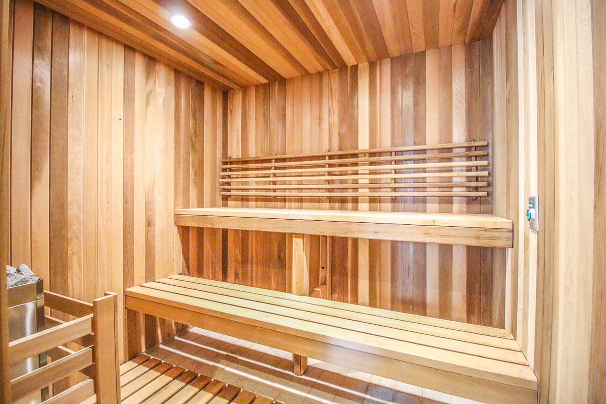 Premium Deluxe at 6th Floor - Mcgill Street, Toronto — photo 8 of 13