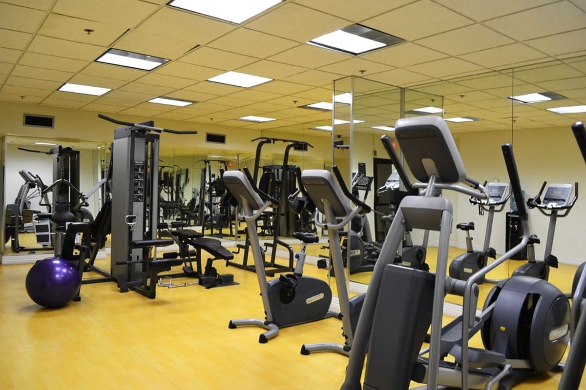 St. Clair Avenue East & Yonge Street