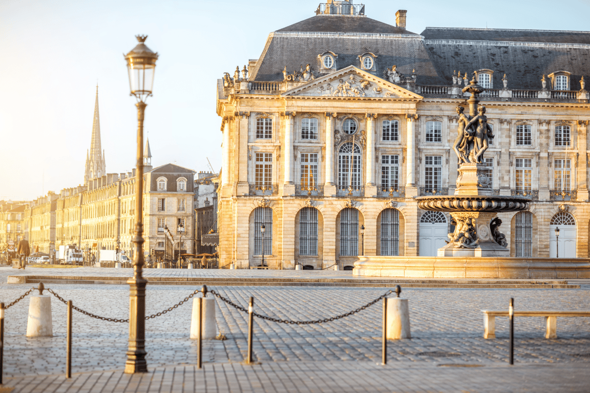 Bordeaux is more than just a wine capital. This south-western French city combines history, modern design, vibrant culture, and excellent food and wine. 