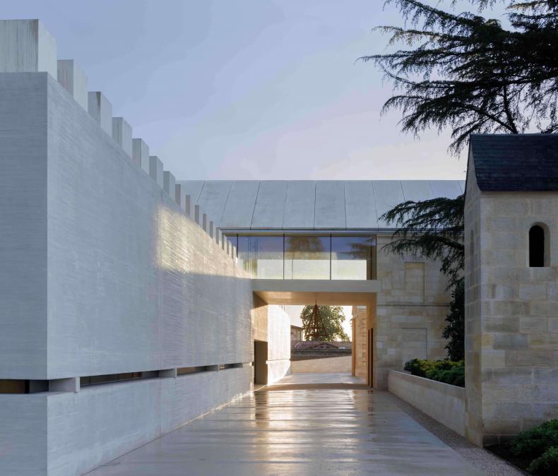 Explore Château Bélair-Monange, a Premier Grand Cru Classé estate on the limestone plateau of Saint-Émilion producing elegant Right Bank Bordeaux wines.