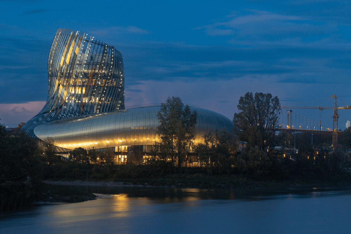A visit to Cité du Vin is one of the top things to do in Bordeaux. This modern wine museum in Bordeaux is not just a museum, but a fully immersive cultural experience dedicated to the world of wine.