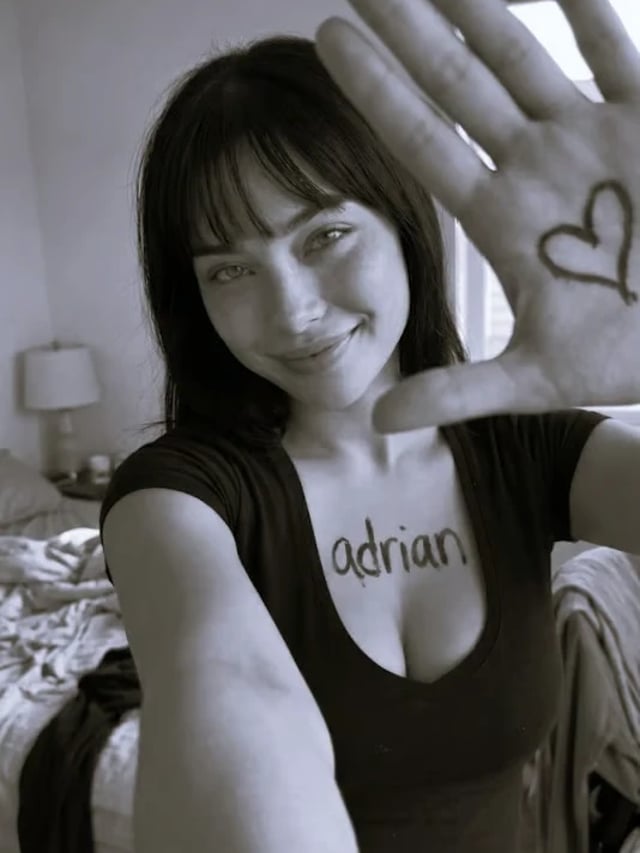 ZINGS FOR DM!!!!! Show it off to your friends <3