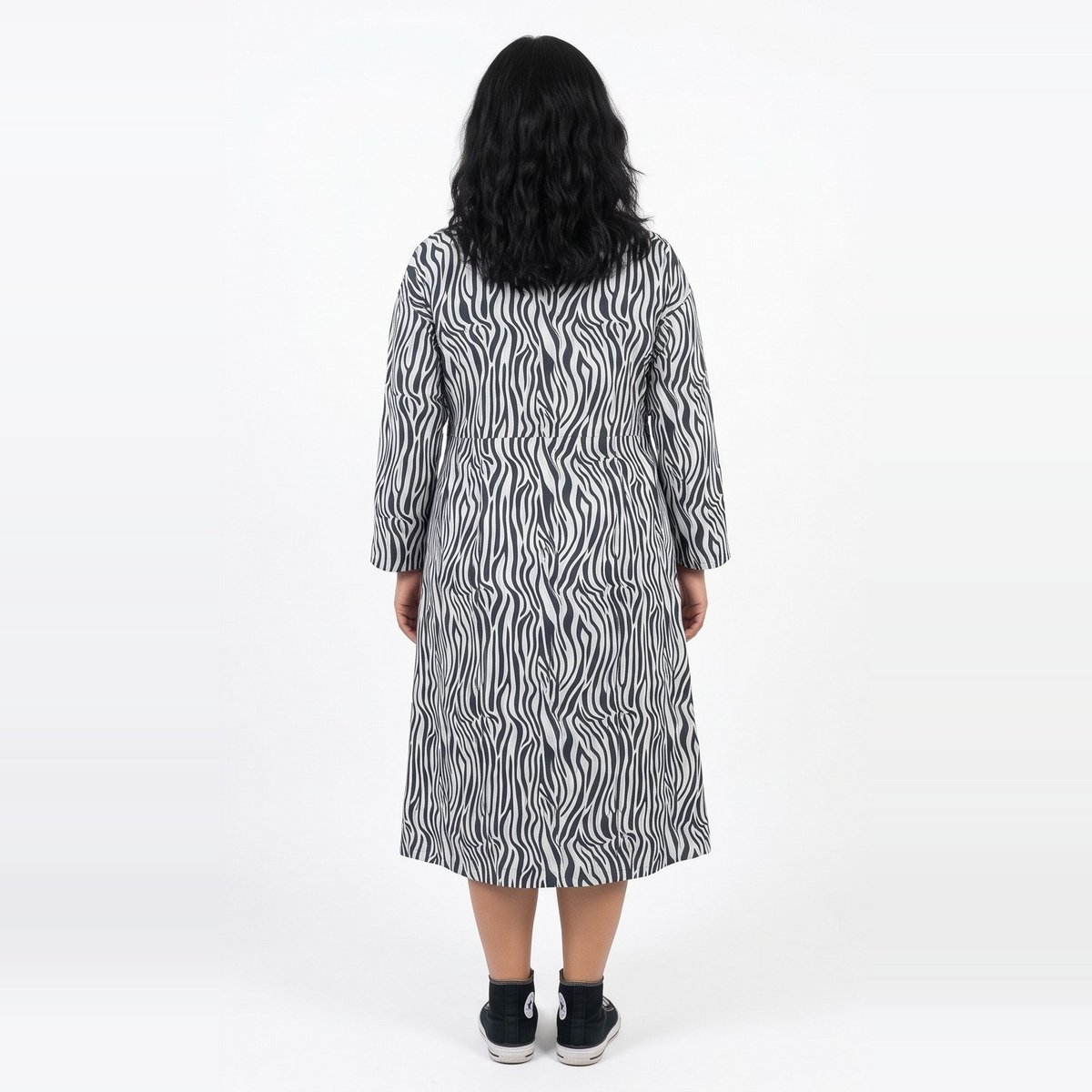 vestido_manga_larga_con_tablas_cotton_negro_con_blanco_t3_rev29_e.jpg