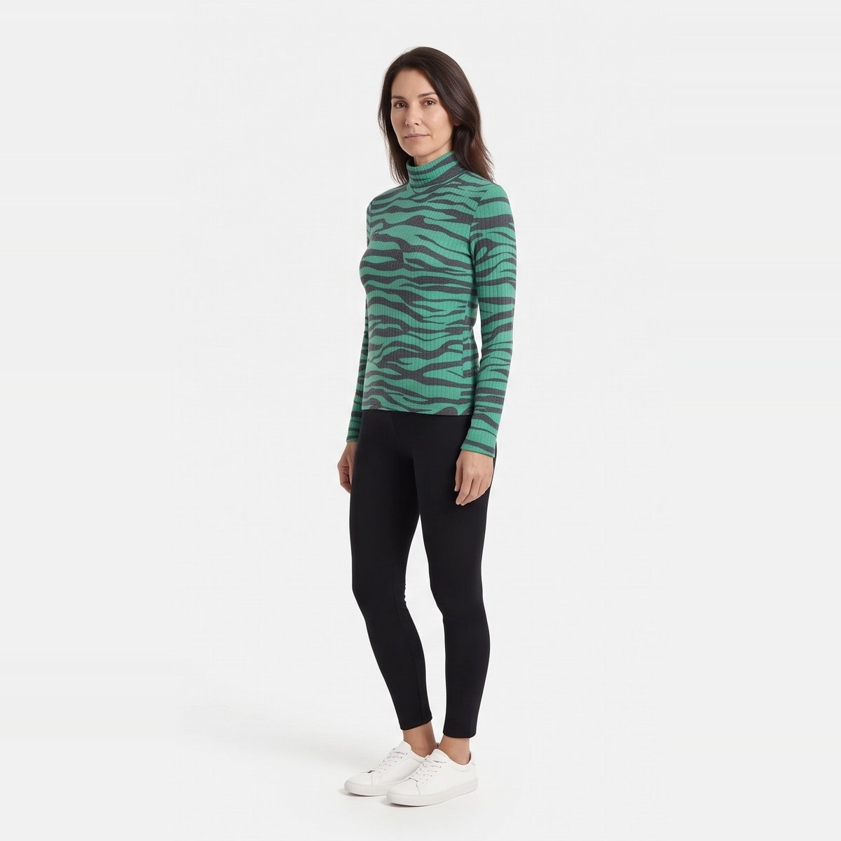 polera_manga_larga_morley_lanilla_gris_con_verde_t1_c20oct_d.jpg