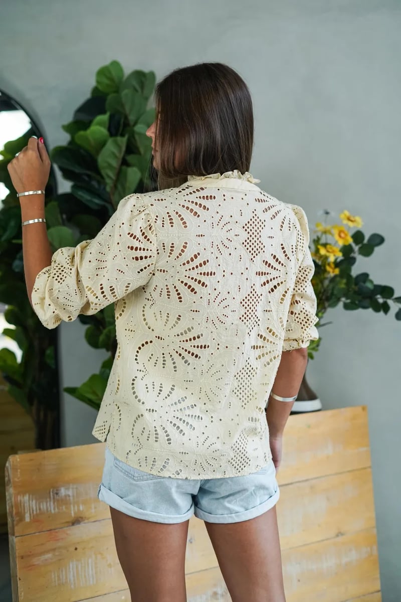 a814Beige_11.webp