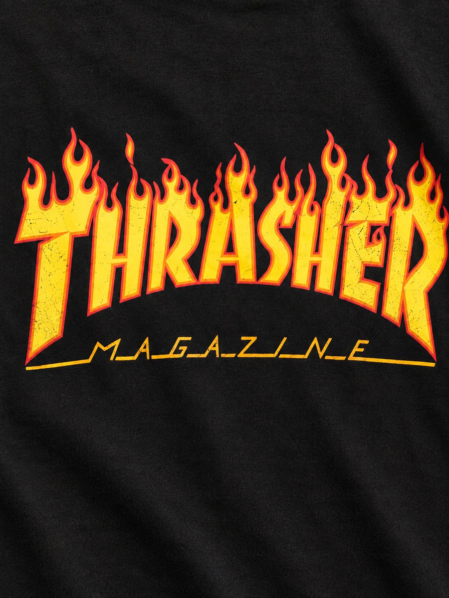 Thrasher Fire Black Tee detalle superior