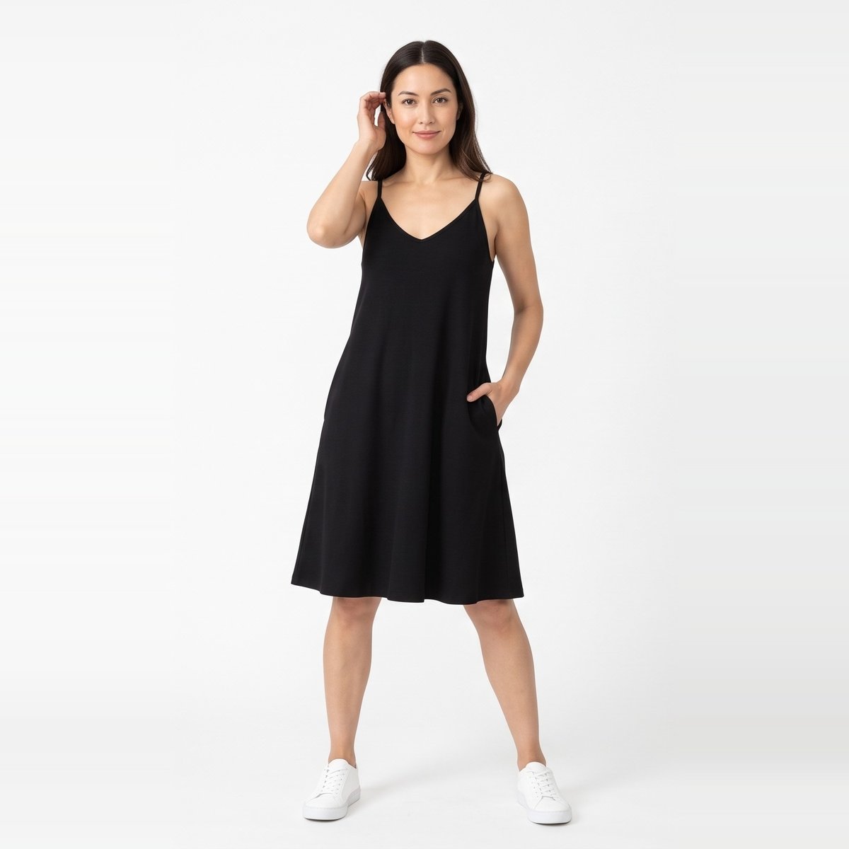 vestido_sin_mangas_suelto_con_bolsillos_morley_negro_t1_f.jpg