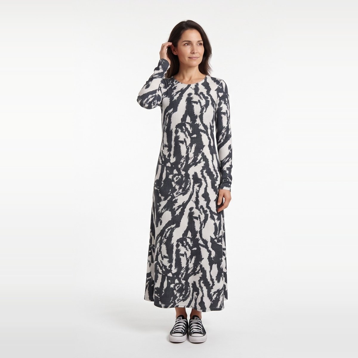 vestido_manga_larga_maxi_morley_lanilla_negro_con_blanco_t1__v8_08oct_2k_f.jpg
