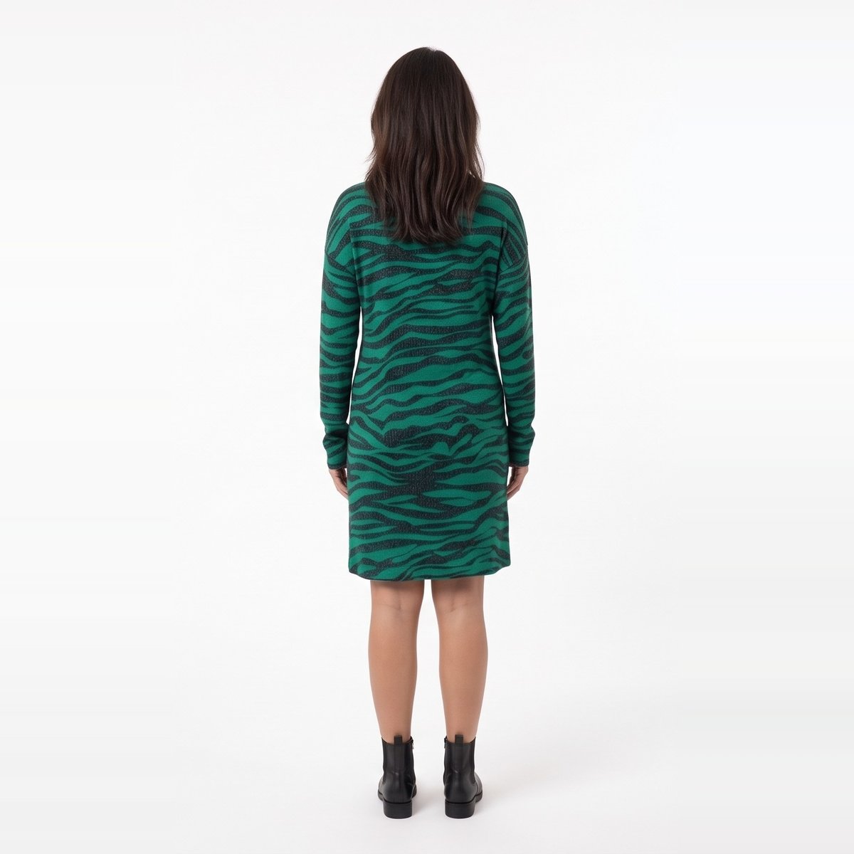 vestido_manga_larga_caída_morley_lanilla_negro_con_verde_t1__v8_08oct_2k_e.jpg