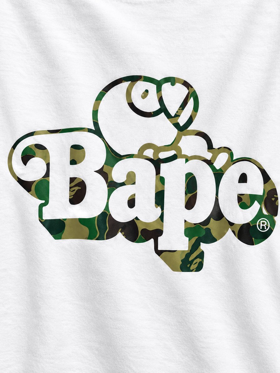 Bape Logo Camo White Tee detalle de la prenda