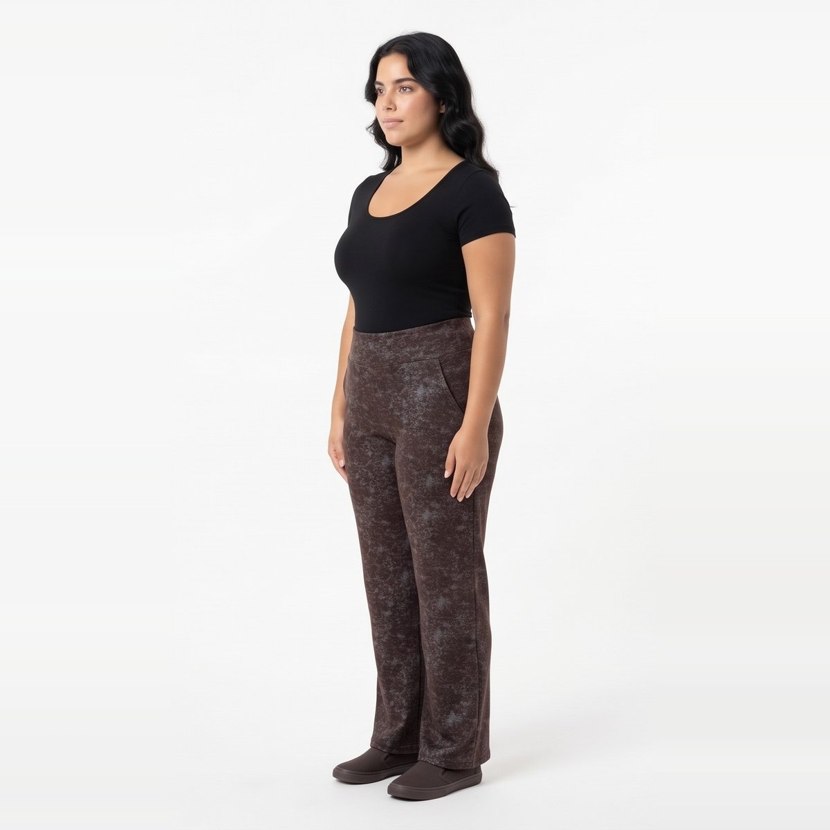 pantalón_con_bolsillos_térmico_estampado_marrón_t3_b03_d.jpg