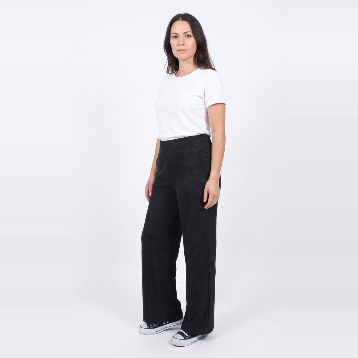 pantalón_ancho_con_bolsillos_morley_lanilla_negro_t1_hd04c_d.jpg