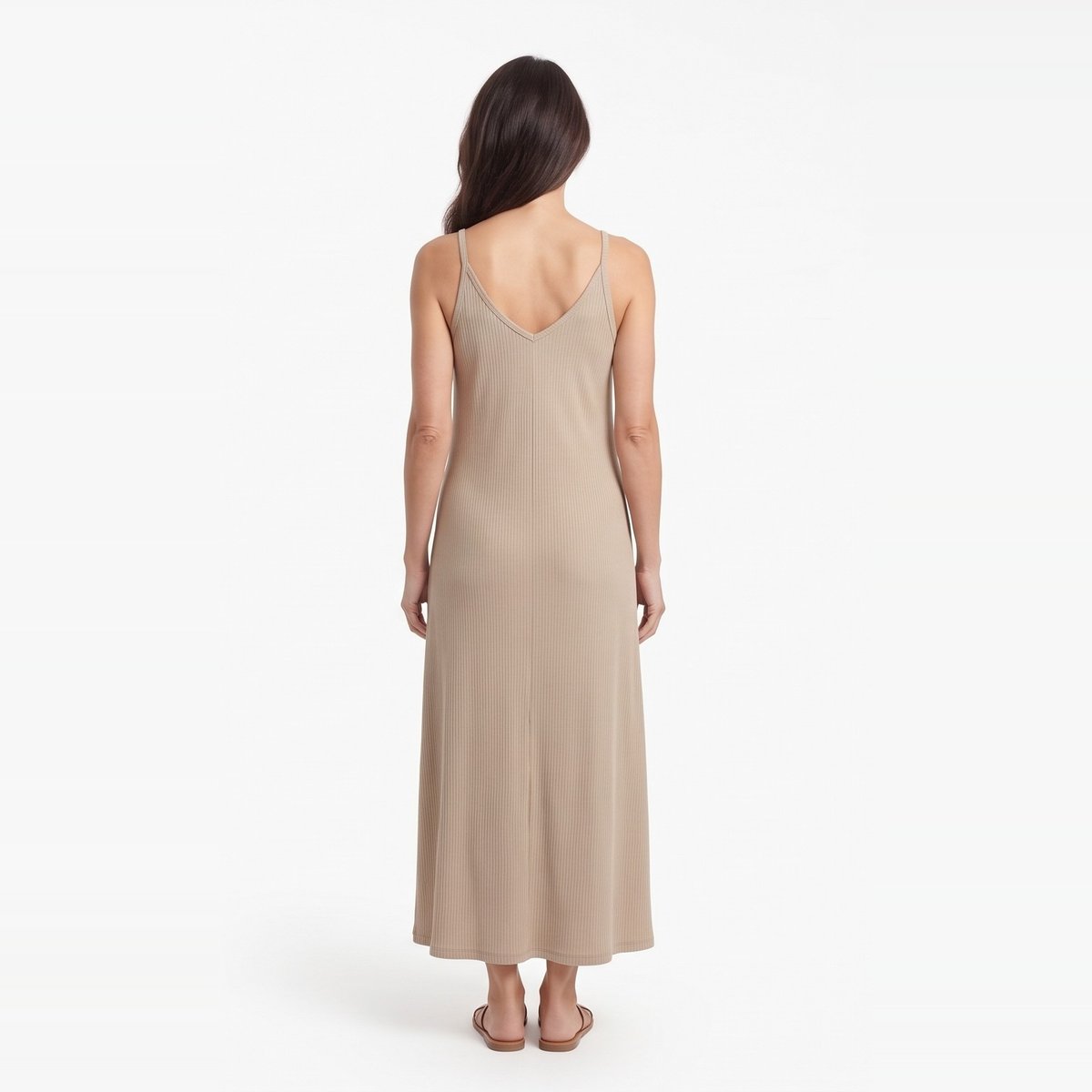 vestido_sin_mangas_maxi_con_bolsillos_morley_beige_t1_e.jpg