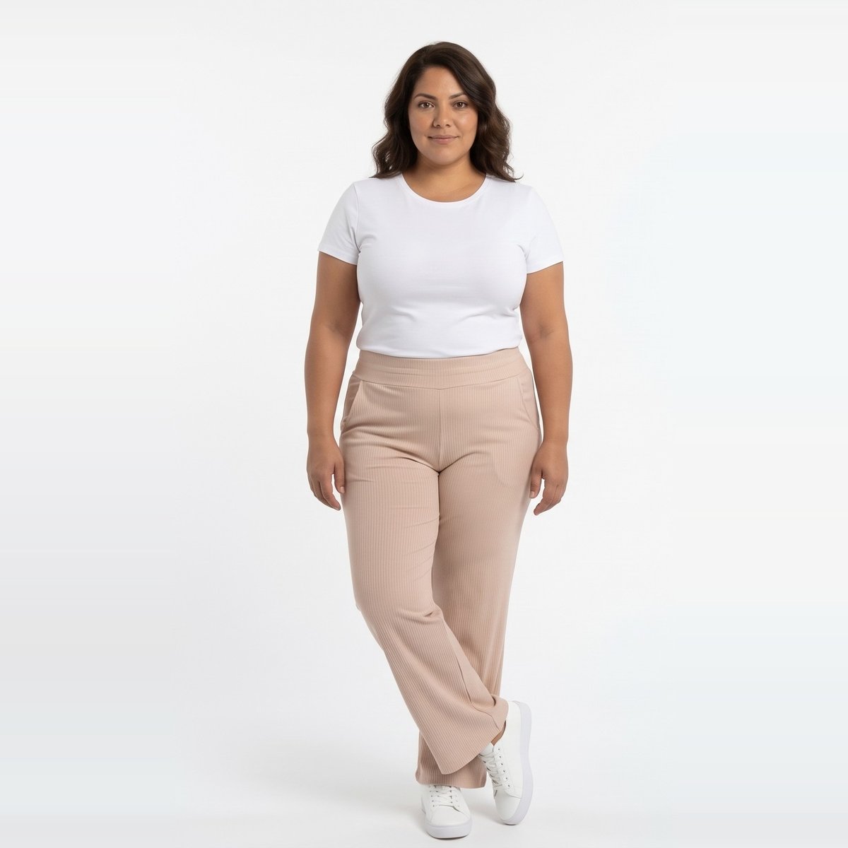 pantalon_ancho_con_bolsillos_morley_beige_t4_hd25oct_f.jpg