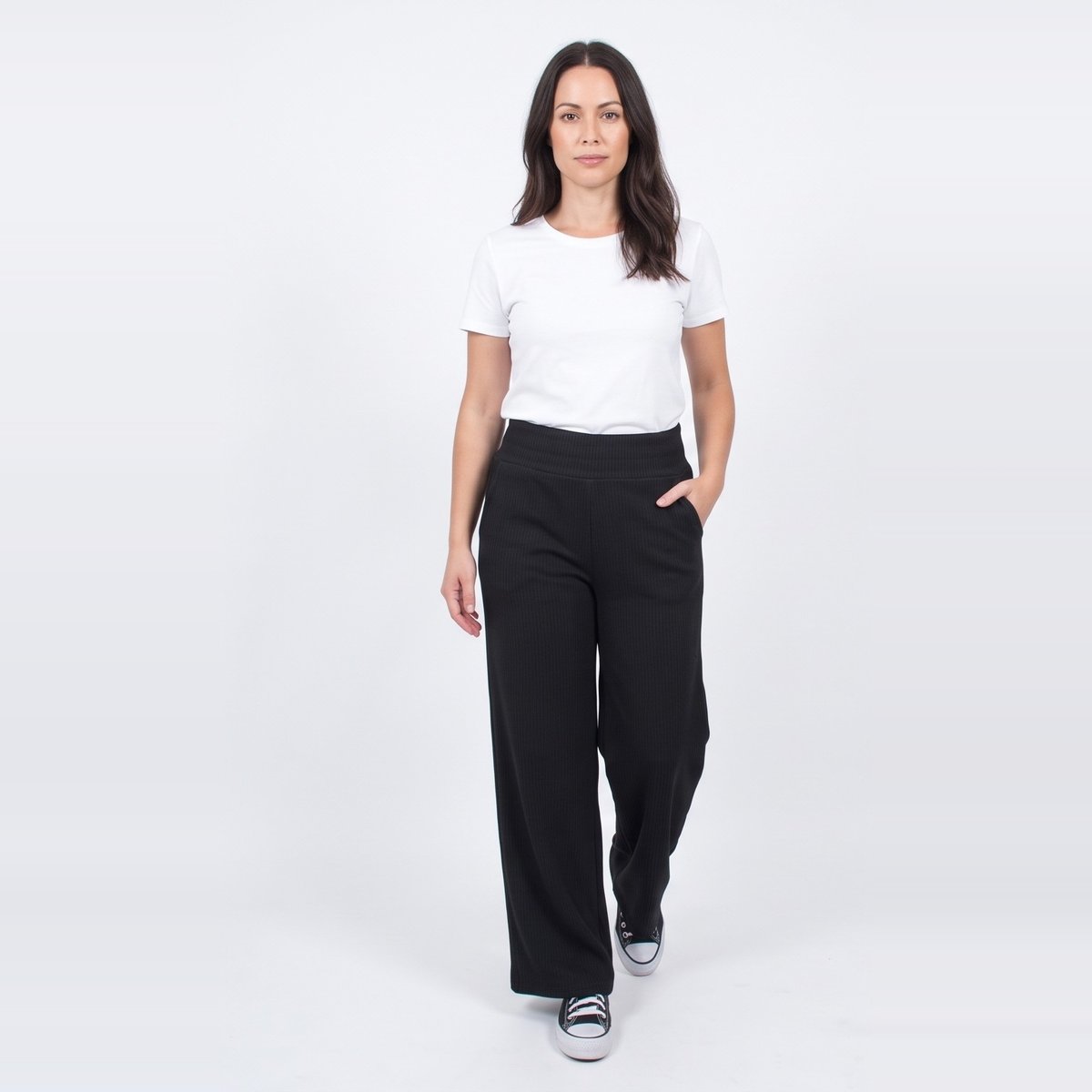 pantalón_ancho_con_bolsillos_morley_lanilla_negro_t1_hd04c_f.jpg