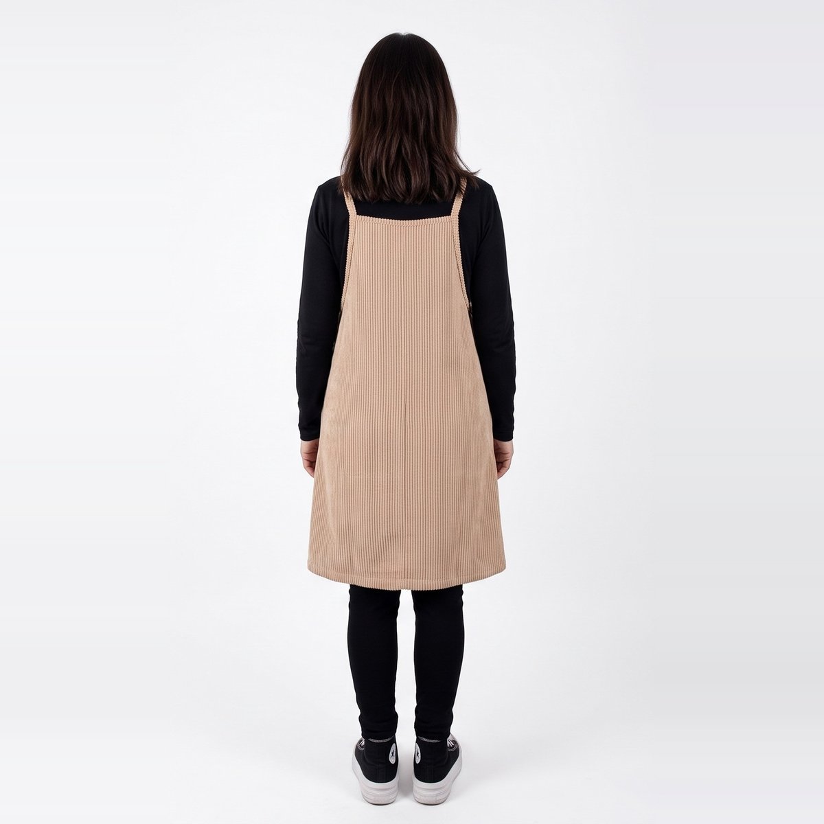 vestido_jardinero_beige_t1_hd25oct_e.jpg