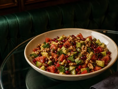 Avokadolu Narlı Gavurdağı Salata