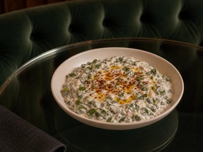 Yoğurtlu Semizotu Salatası