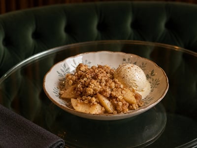 Kardemummalı Elma Crumble