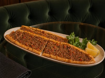 Konya Usulü Etli Ekmek