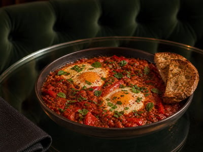Tunus Harissalı Shakshuka