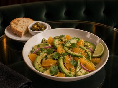 Narenciyeli Avokado Salatası