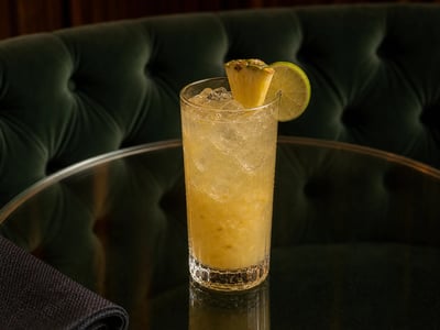 Ananaslı Zencefil Agua Fresca