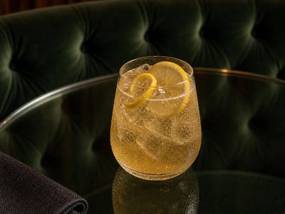 Vermutlu Limon Spritz