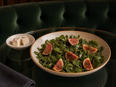 İncirli Kekikli Semizotu Salatası