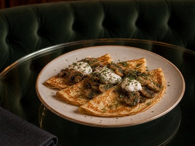 Mantarlı Smetanalı Blini