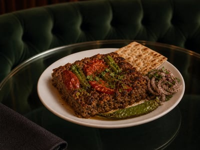 Tepsi Kebabı